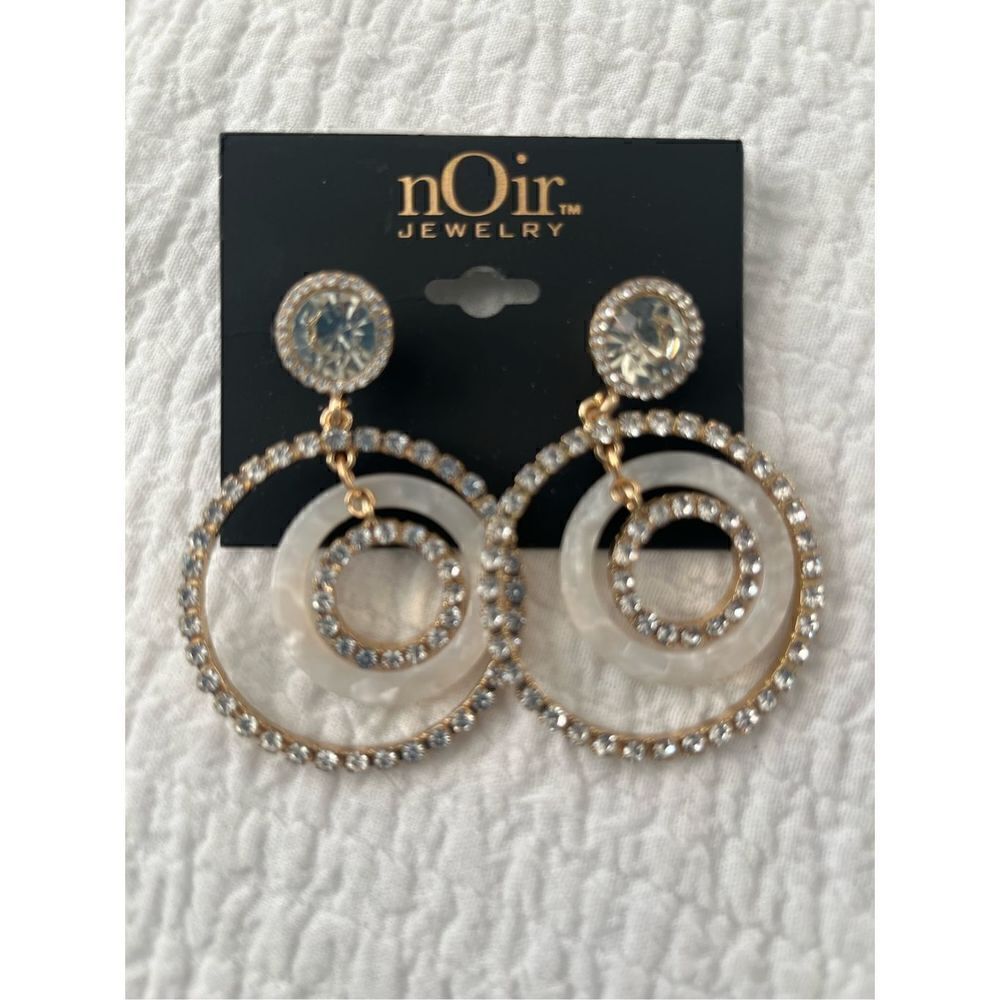 Nwt Faux Diamond Rhinestonedropearrings